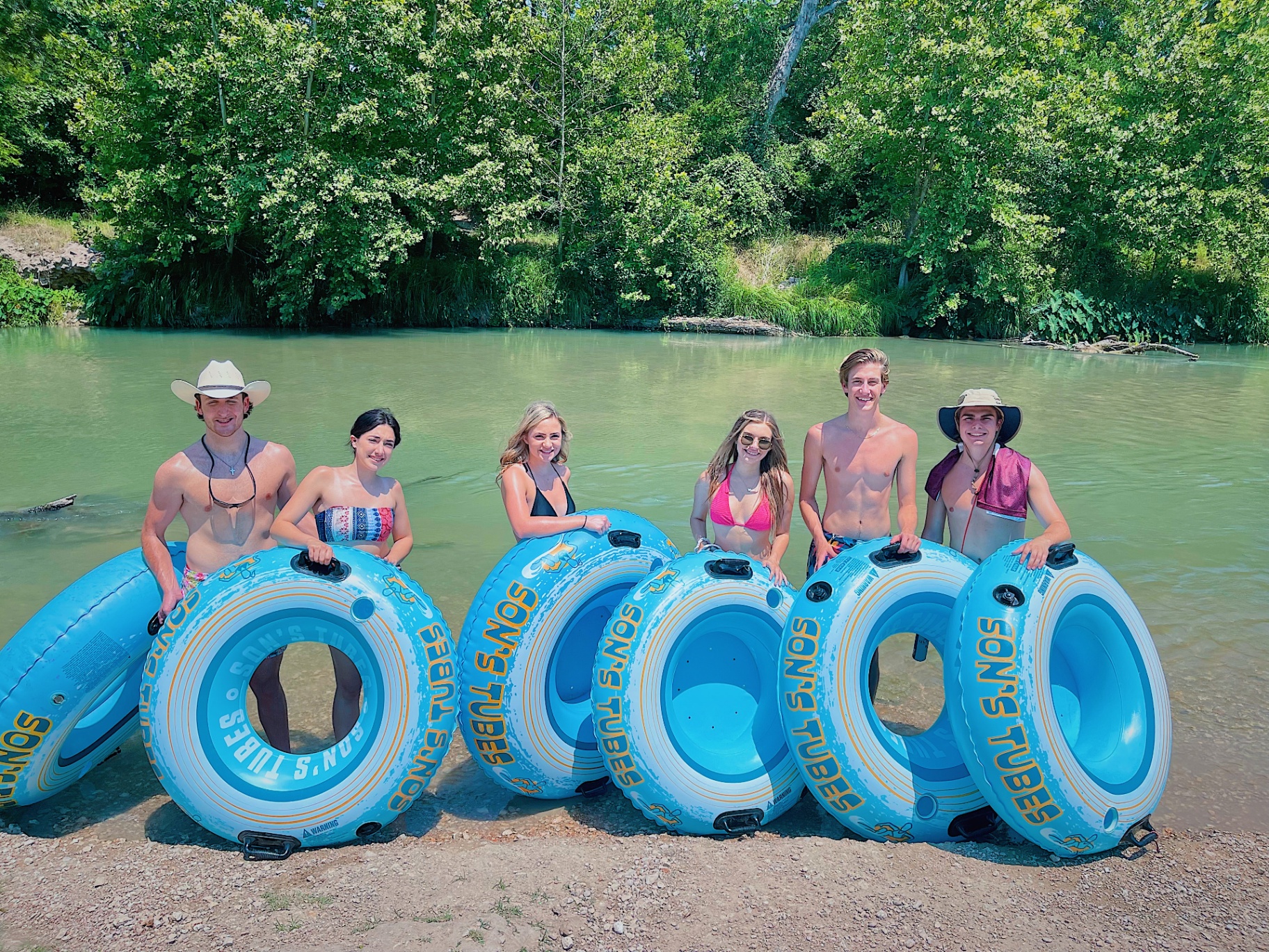 Families enjoying Spring Break at Son's River Ranch on the San Marcos River