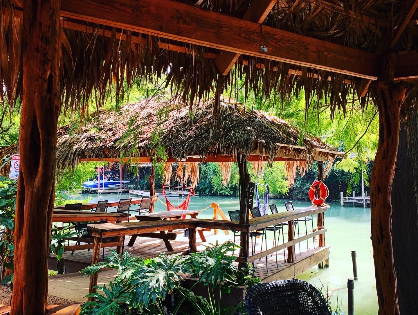 Cabana dock launch for first-time kayakers near San Antonio