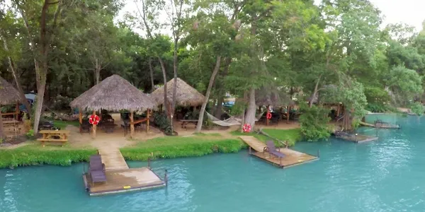 Island Cabanas at Son's Island